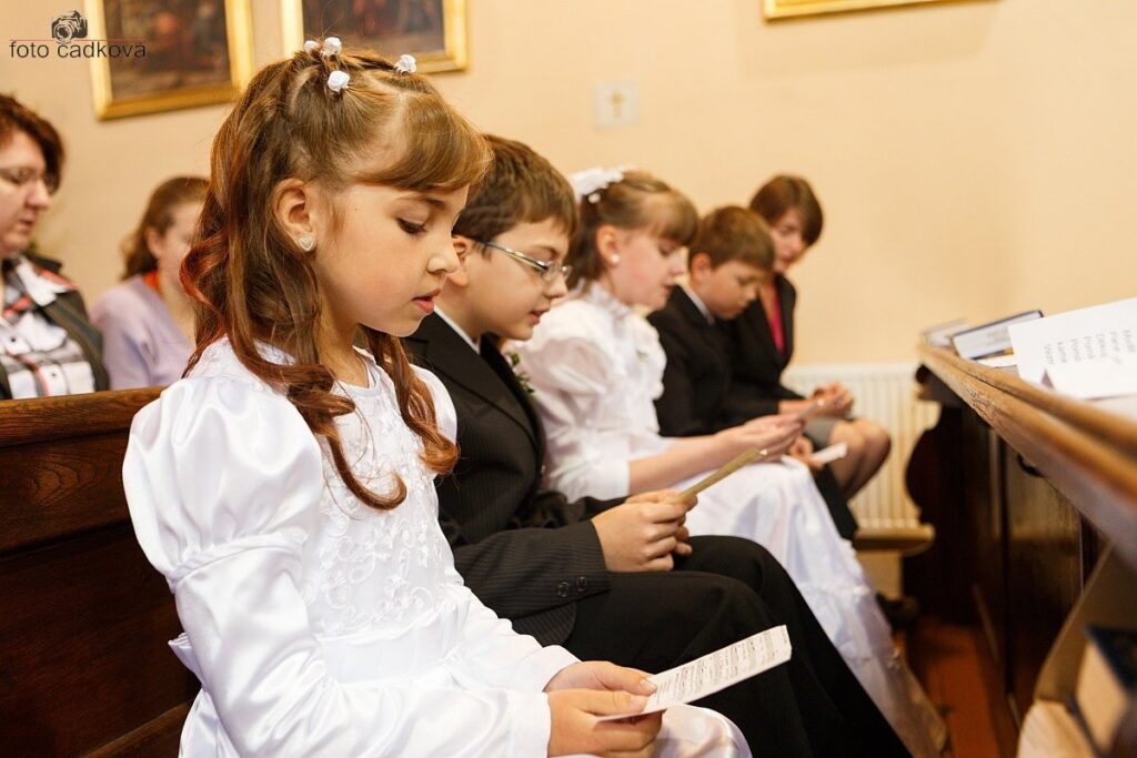 svaté přijímání 121