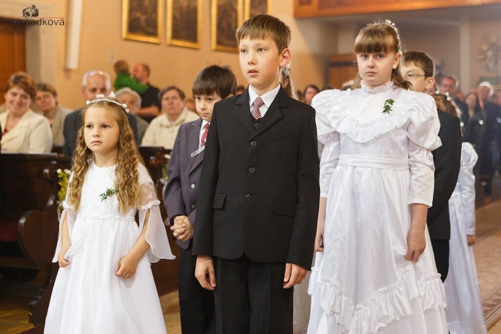 svaté přijímání 128