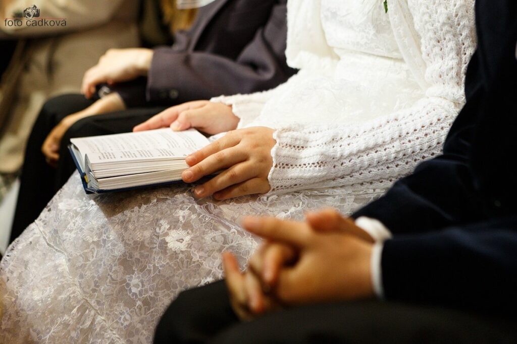 svaté přijímání 136