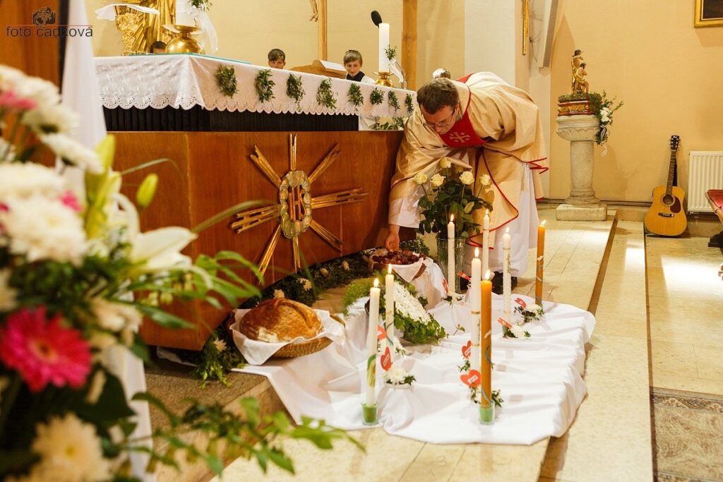 svaté přijímání 139