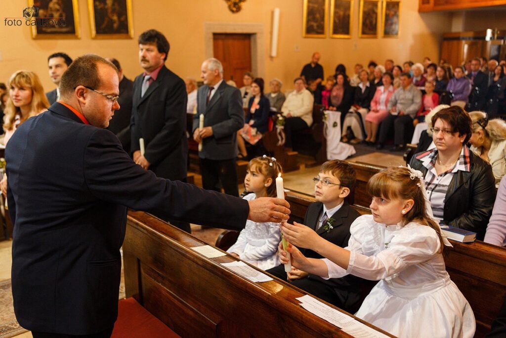 svaté přijímání 152