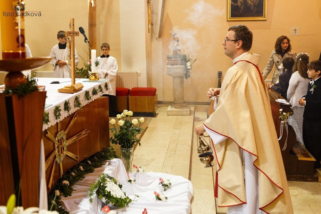 svaté přijímání 169