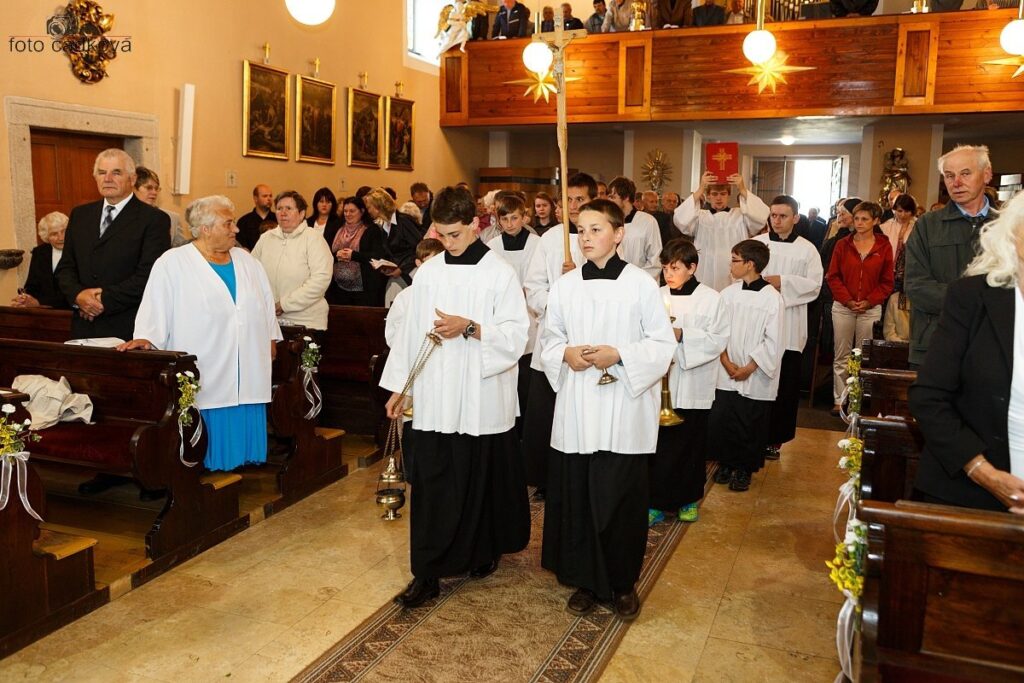 svaté přijímání 172