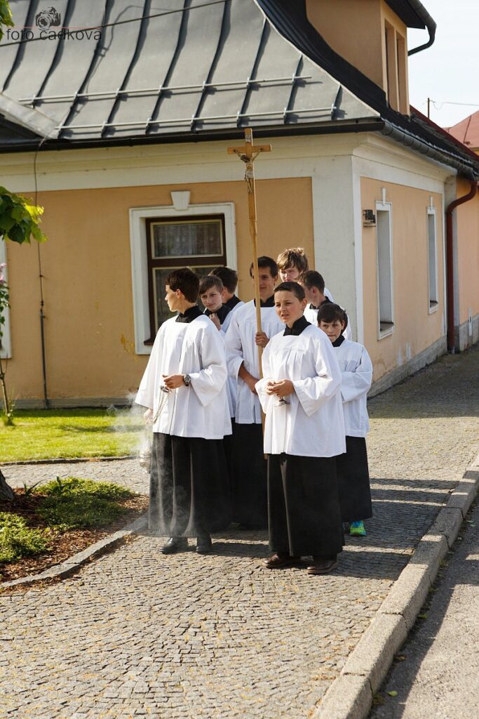 svaté přijímání 176